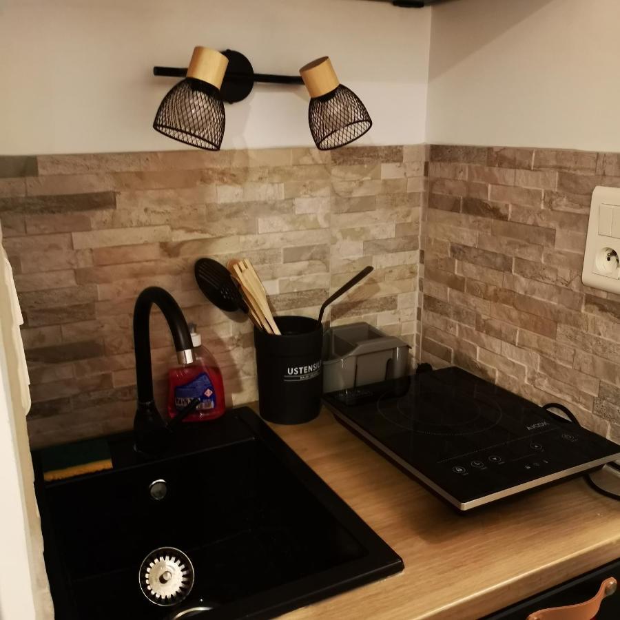 شقة Studio Centre D Aix آيكس أومبروفينس المظهر الخارجي الصورة